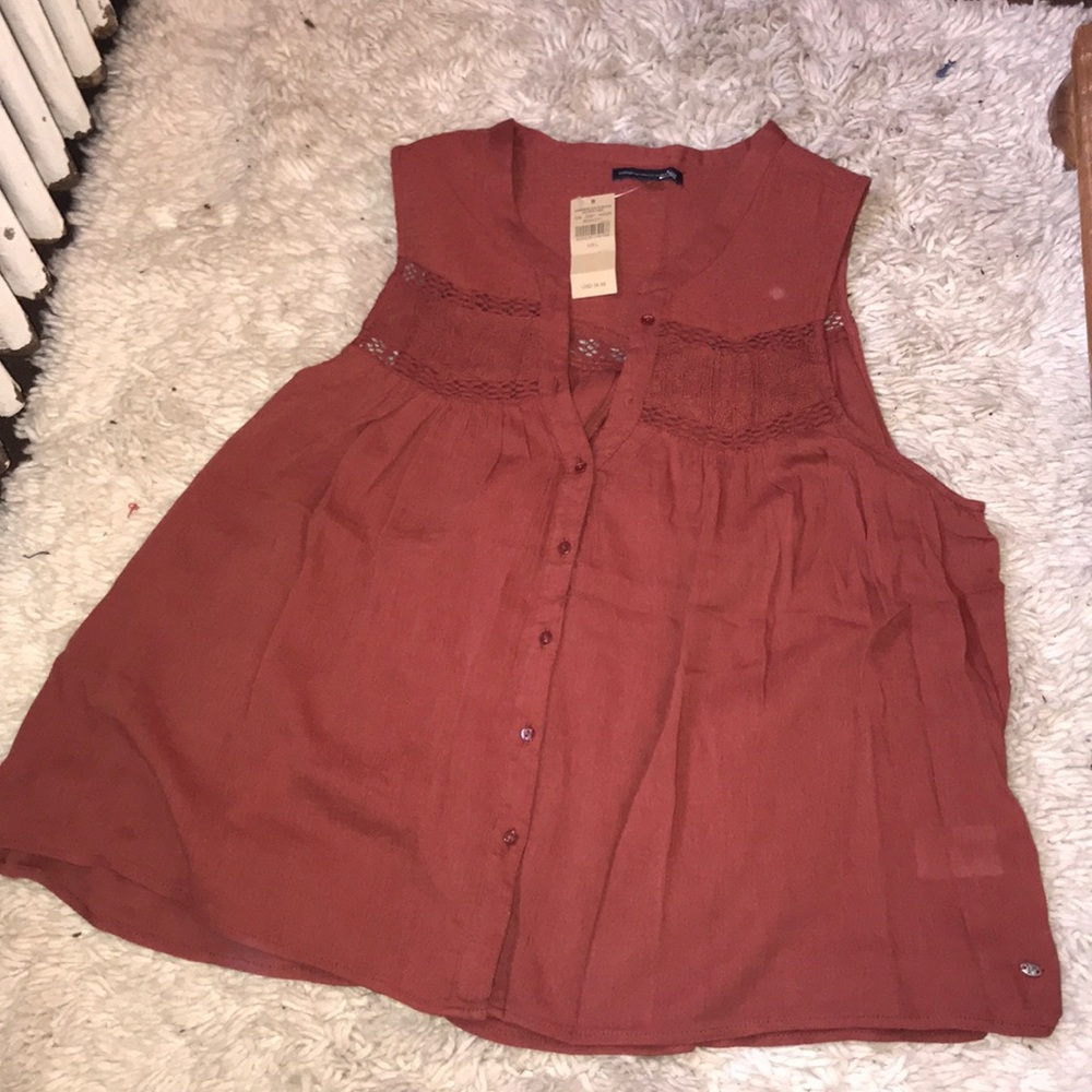 NWT! American Eagle Flowy Top